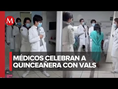 M&eacute;dicos del IMSS festejan a quincea&ntilde;era hospitalizada; redes ofrecen darle el vestido y pastel