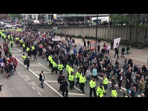 Chaos in Manchester as Antifa clash with a March against hate in Piccadilly