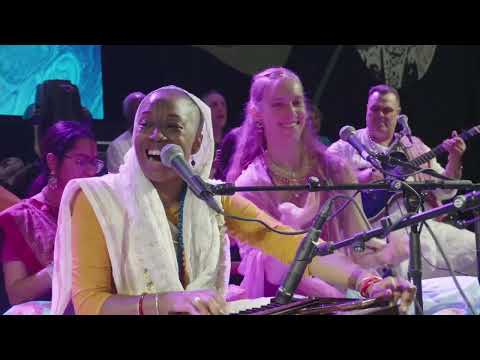 Sadhu Sanga Kirtan Retreat,28 05 2023,H G Acyuta Gopi Dasi