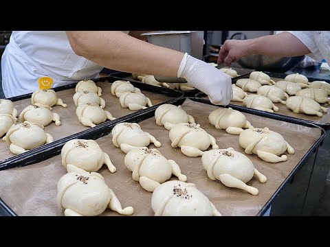 Sold out in 5 minutes! Whole chicken bread - Korean street food