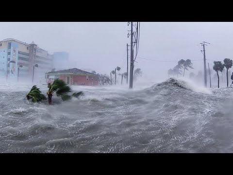 🔴 Eliminate Insomnia To Fall Asleep Fast With Terrible Hurricanes &amp; Thunder in the Street at Night