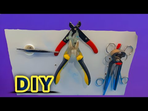 How to Make a Tool Organizer on Wood{Your tools will never be scattered again