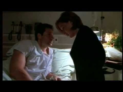 {X-Files} Mulder tells Scully he loves her