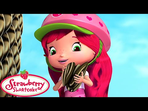 Strawberry Shortcake 🍓 The Big Harvest! 🍓Berry Bitty Adventures