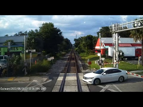 Video shows moment car collides with SunRail train in Florida