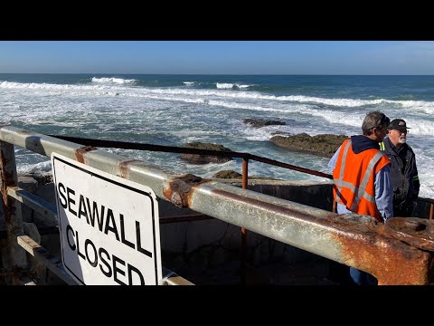 Another big wave event slams San Diego coast