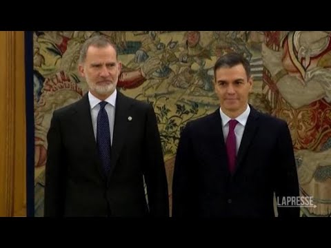 S&amp;aacute;nchez&amp;nbsp;presta giuramento come primo ministro davanti al re Filippo&amp;nbsp;VI