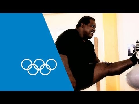 Itte Detenamo's Tour Of The Oceania Weightlifting Institute | Faster Higher Stronger