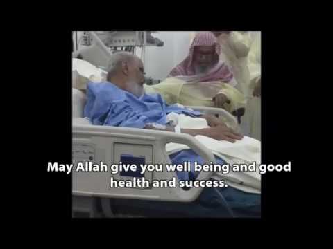 Shaykh Salih Al-Fawzan Visits A Sick Scholar And Gets Advice