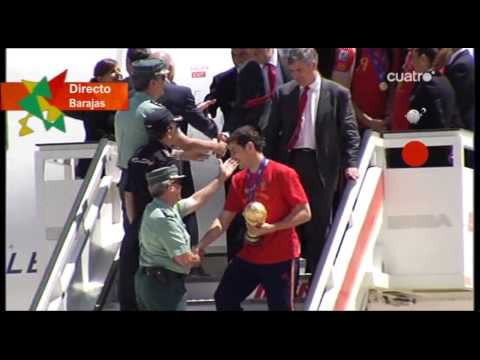 Llegada de la Copa del Mundo a Madrid Barajas -  Selecci&oacute;n de Espa&ntilde;a 2010 - Cuatro - Sud&aacute;frica