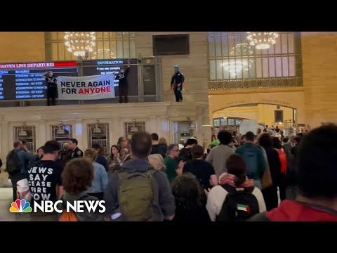 Israel-Hamas war protest closes NYC&amp;rsquo;s Grand Central Terminal