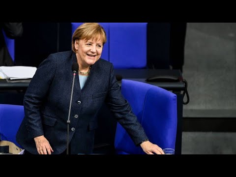 Lacher im Bundestag: Merkel weist AfD-Impfskeptiker zurecht