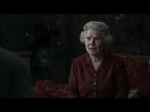 Prince Charles discusses Prince William with Queen and Prince Philip - The Crown Season 6