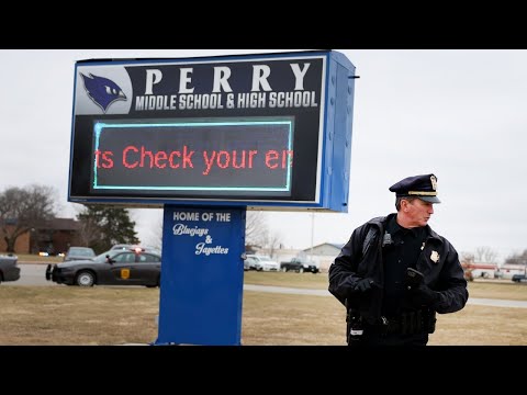 One person killed, several injured at Iowa High School shooting