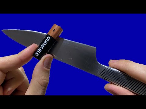 KNIFE like a razor in 3 minutes! Using a BATTERY! Amazing way