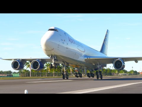 FAST GIANT Plane Landing!! Boeing 747 Atlas Air Landing at Julliana Airport