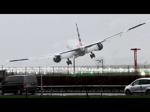 American 777 Pilot Loses Control