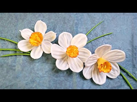 Chocolate flowers for cake / How to make chocolate decor