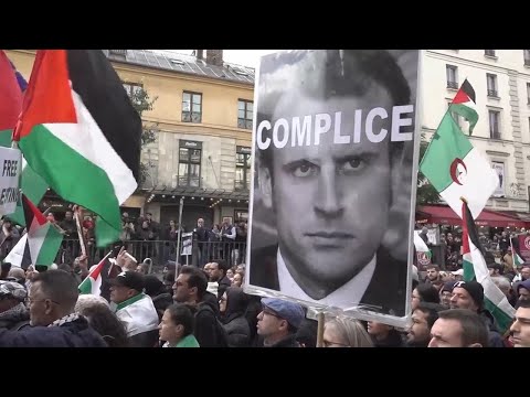 Paris protesters call for an immediate ceasefire in Gaza