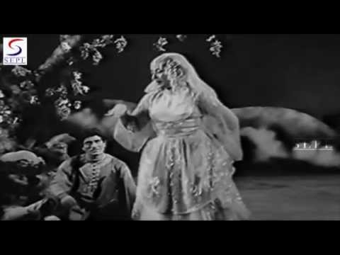 Andaaz Mera Mastaana - Lata Mangeshkar - DIL APNA AUR PREET PARAI - Raaj Kumar, Meena Kumari