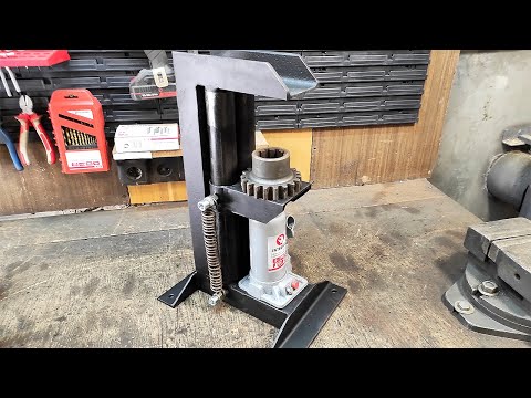 ORIGINAL IDEA!! PRESS HYDRAULIC OWN HANDS!! MINI HYDRAULIC PRESS!!