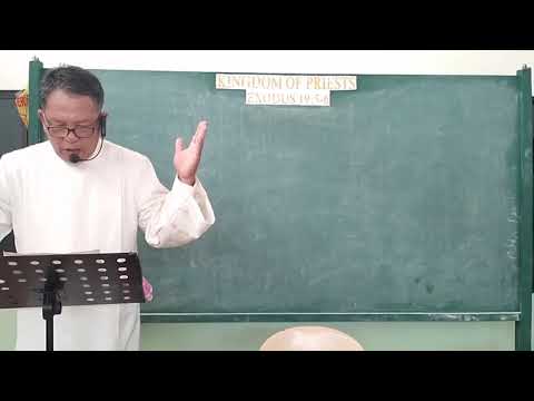 Si Cristo ang Kahayag sa mga tawo | Baptism by Cardinal Christopher Prieto