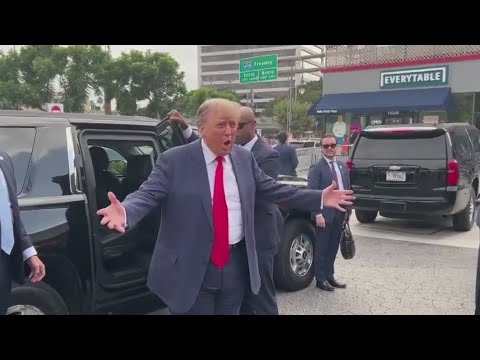 Trump stops by West LA for ice cream