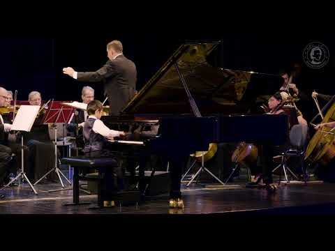 Caden Chan (age 7) performs Mozart Concerto No. 21 in C Major (II. Andante) with Zabrze Philharmonic