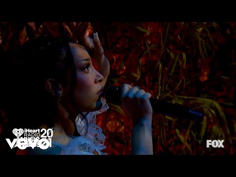 &amp;quot;Say So&amp;quot;, &amp;quot;Streets&amp;quot; &amp;amp; &amp;quot;Kiss Me More&amp;quot; (Medley) (Live at the 2021 iHeartRadio Music Awards)