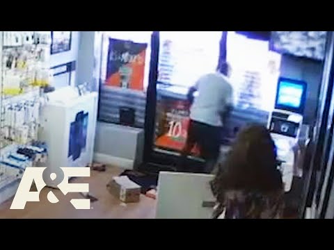 Two Men Get Trapped in Store During Robbery Attempt | I Survived a Crime | A&amp;amp;E