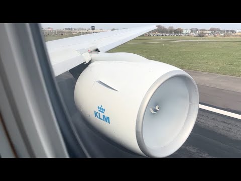 KLM 777-200er AWESOME Engine Roar Takeoff in Amsterdam | Engine Fogging!