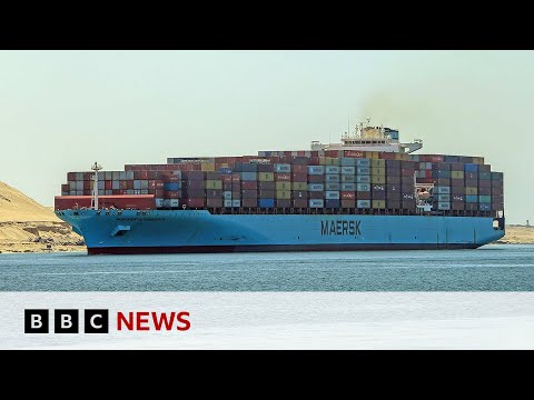 Shipping firms stop Red Sea routes after attacks | BBC News