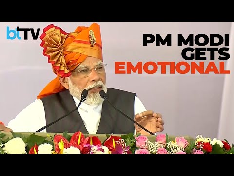 Watch This Video To Know Why PM Narendra Modi Got Emotional During A Speech At Solapur