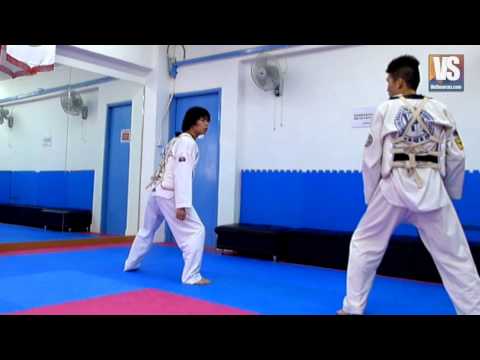 Taekwondo Slow Motion Kicks by Panasonic DMC - LX 7 @ 100 fps