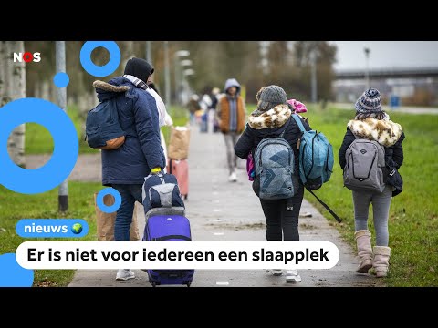 Extra hulp voor Ter Apel: douchetent, dekens en luchtbedden