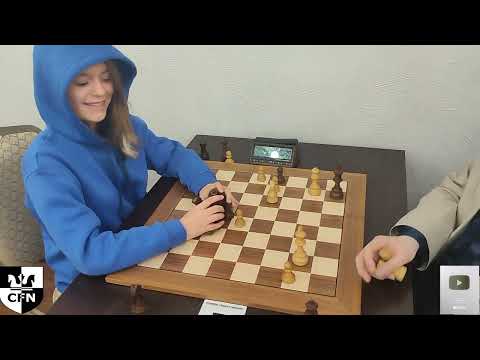 Pinkamena (1558) vs CM Firestarter (1955). Chess Fight Night. CFN. Blitz