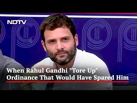 Video: When Rahul Gandhi &quot;Tore Up&quot; Ordinance That Would Have Spared Him (Aired: 27 September, 2013)