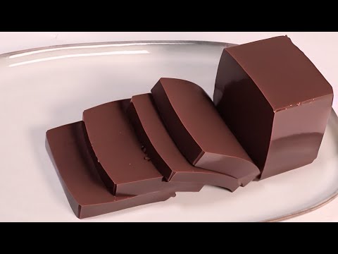 Delicious And Simple Dessert With Chocolate And Milk