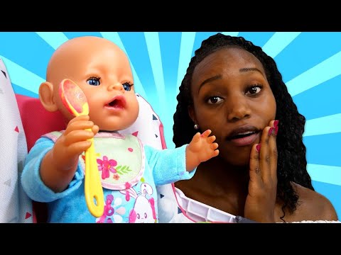 Kids play dolls - Feeding baby doll &amp; washing machine toys - Family fun video.