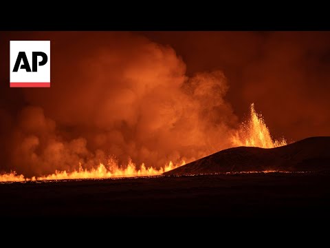 Volcano erupts on Iceland's Reykjanes Peninsula