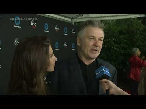 Alec Baldwin to be charged with manslaughter