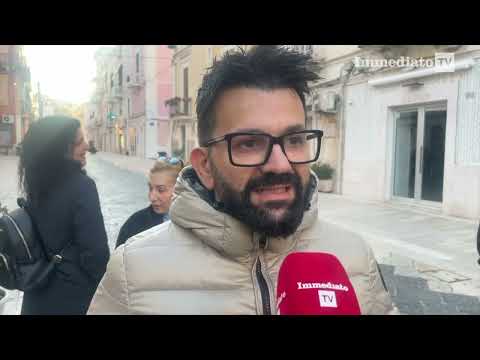 MANFREDONIA, COMMERCIANTI IN PIAZZA