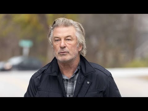 Alec Baldwin indicted by grand jury for involuntary manslaughter over