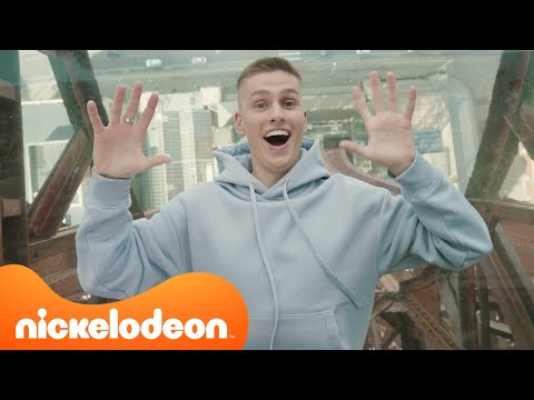 Lee and Ellie Travel to the Top of the Blackpool Tower! | Nickelodeon UK