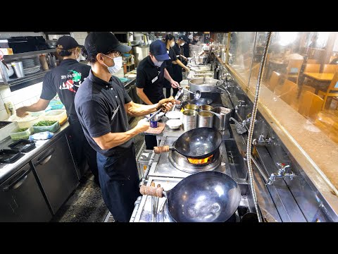 Amazing Wok Skills in the Kitchen! Fried Rice by the Pro Chefs! Awesome Chinese Restaurant in Japan