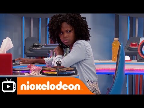 Henry Danger | Ray Statue | Nickelodeon UK