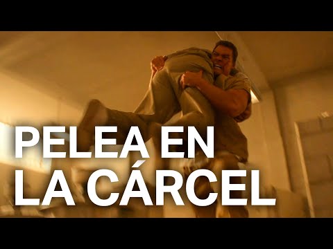 Jack Reacher los deja a todos KO | Reacher | Prime Video Espa&ntilde;a