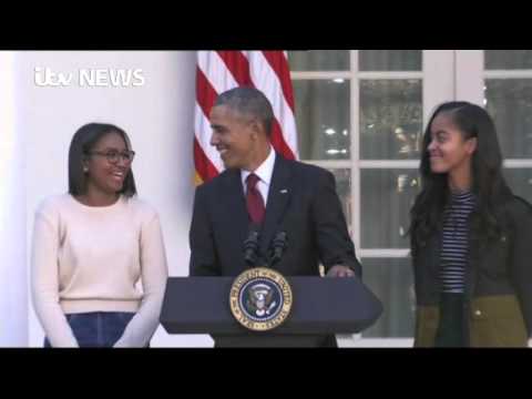 President Obama makes dad jokes at turkey pardoning