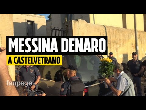 Matteo Messina Denaro sepolto a Castelvetrano: al cimitero la figlia e i fratelli del boss