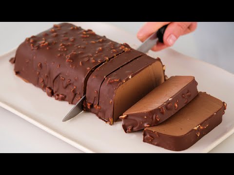 Just chocolate and milk! An incredible 2 ingredient dessert in 5 minutes! No baking, no sugar